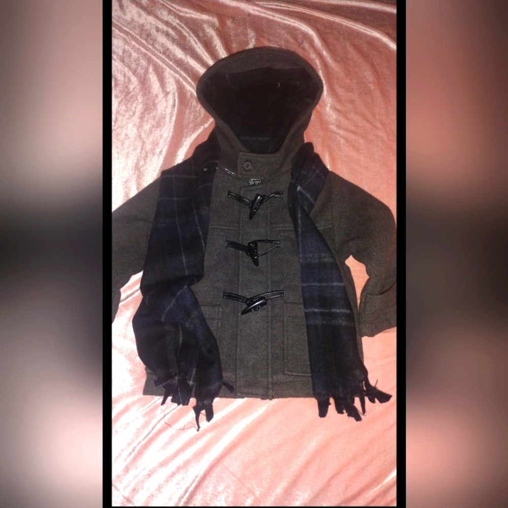 Boys coat an scarf